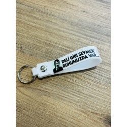 MÜSLÜM BABA BASKILI SİLİKON ANAHTARLIK BEYAZ MÜSLÜM BABA BASKILI SİLİKON ANAHTARLIK BEYAZ